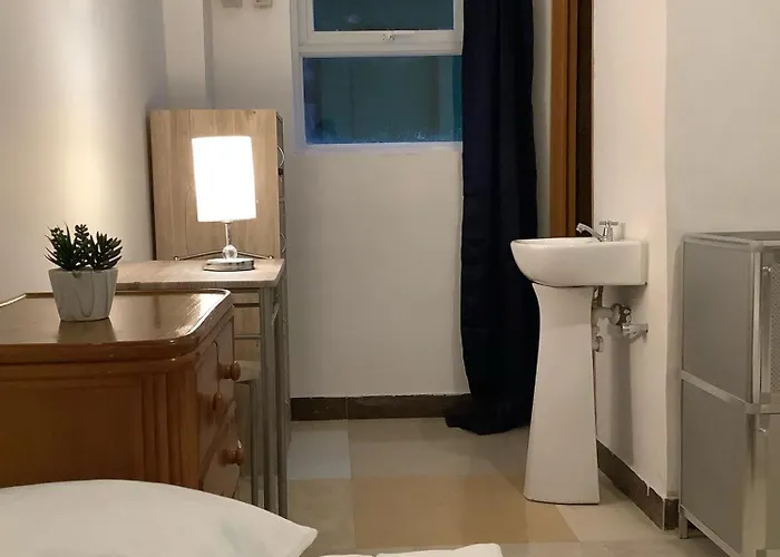 Hotel Seacoast And Lapu-Lapu City