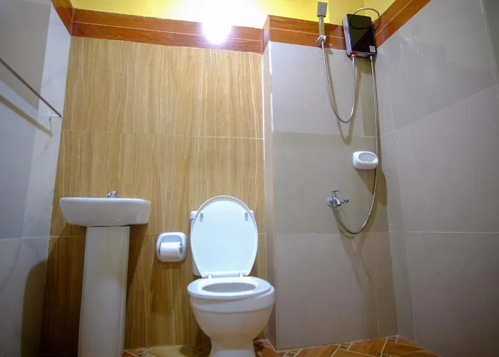 Seacoast And Hotel Lapu-Lapu City